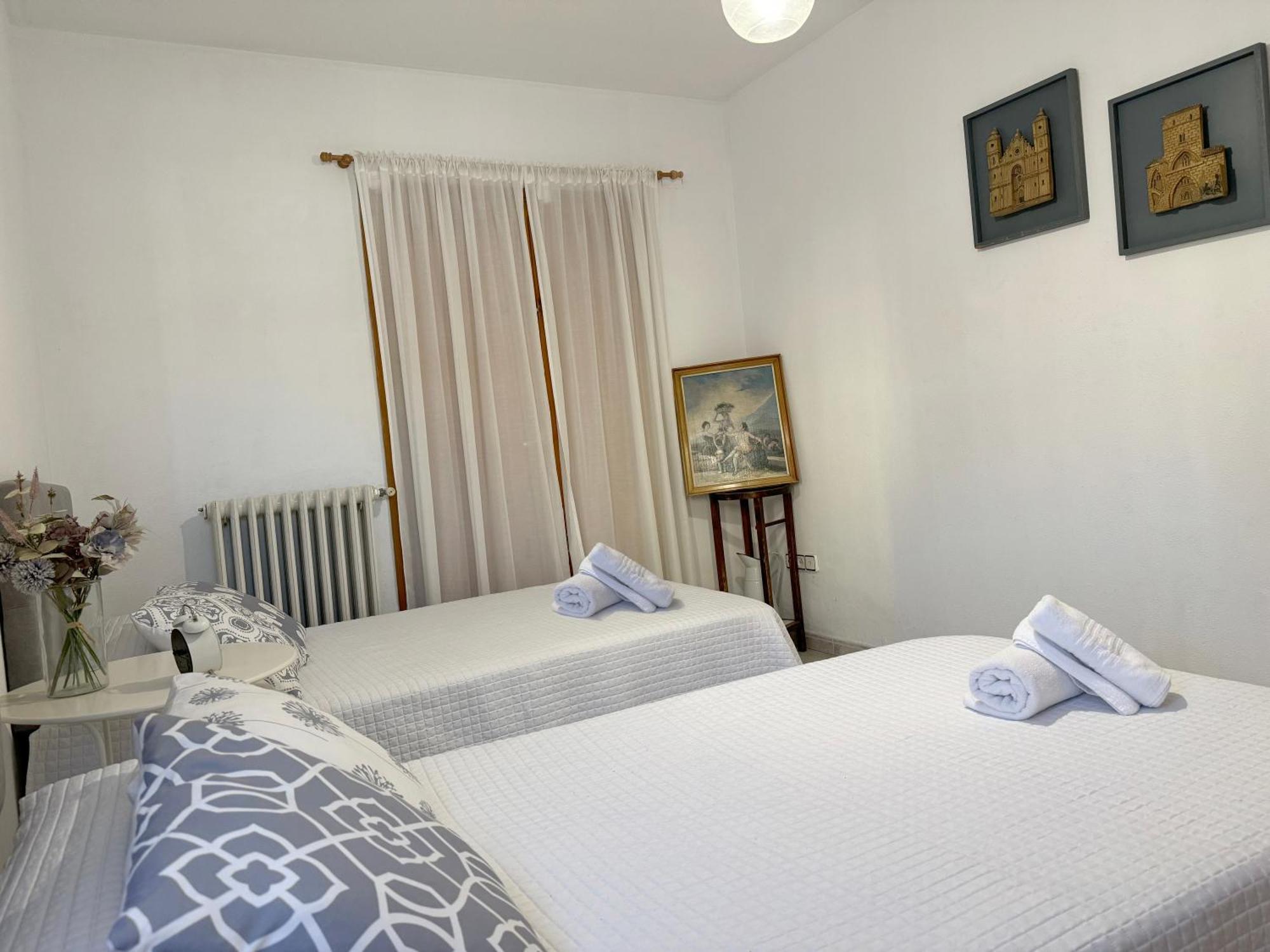 Vut Casa Orrios, En El Centro De Alcaniz. Eksteriør bilde
